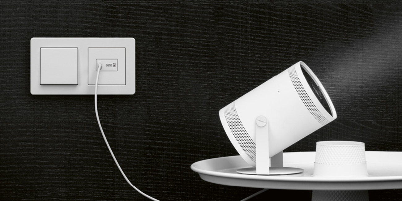 Ladegerät USB PD 60 bei Neuwirdt-Elektrotechnik GmbH in Dornburg-Thalheim